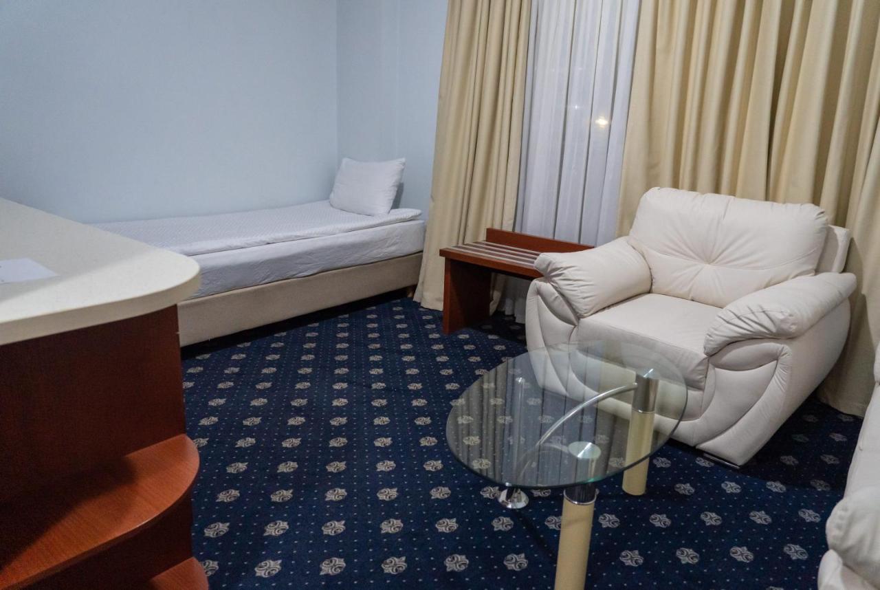 Hotel Salida Prilep Bagian luar foto