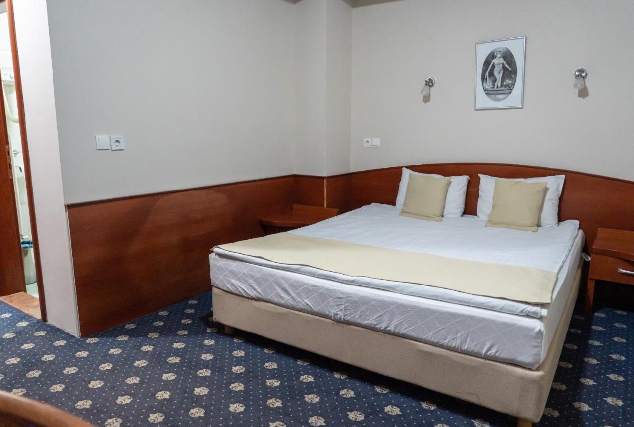 Hotel Salida Prilep Bagian luar foto