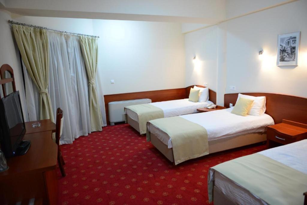 Hotel Salida Prilep Bagian luar foto