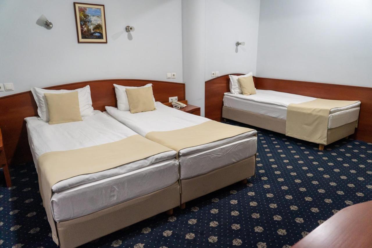 Hotel Salida Prilep Bagian luar foto