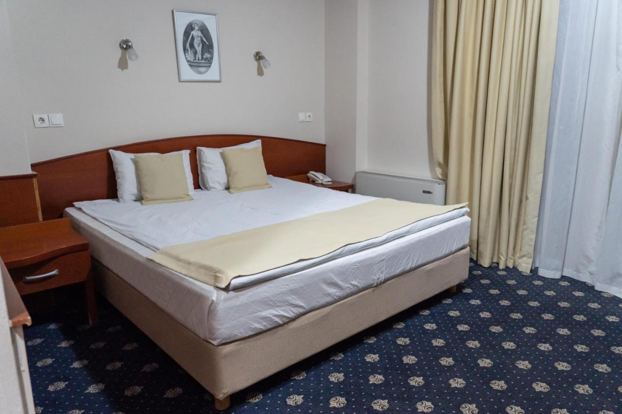 Hotel Salida Prilep Bagian luar foto
