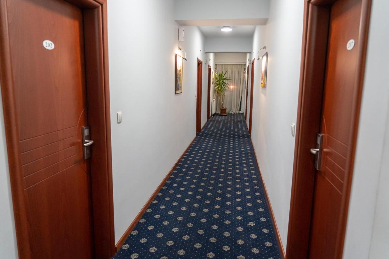 Hotel Salida Prilep Bagian luar foto